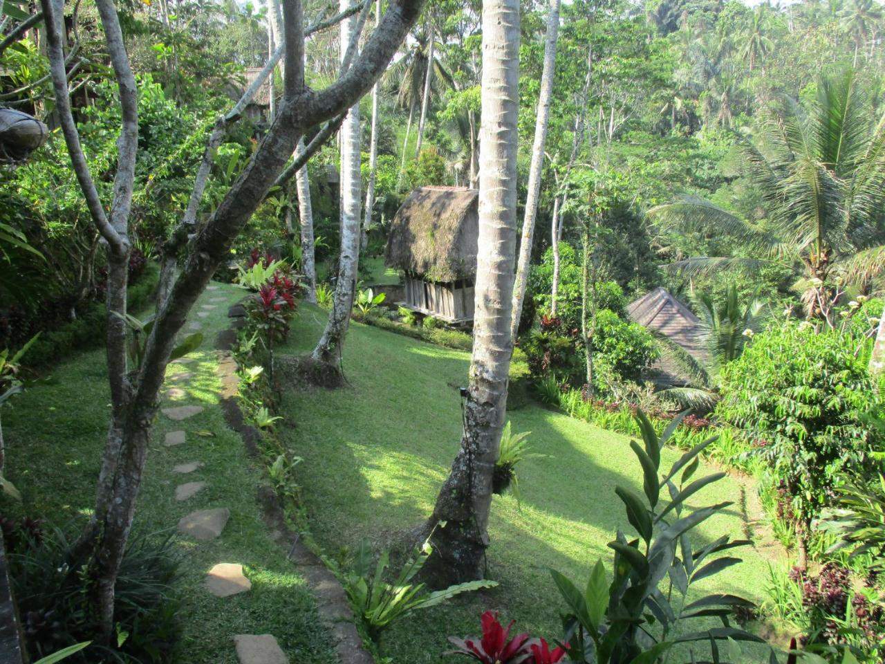 The Kampung Resort Ubud Тегаллаланг Экстерьер фото